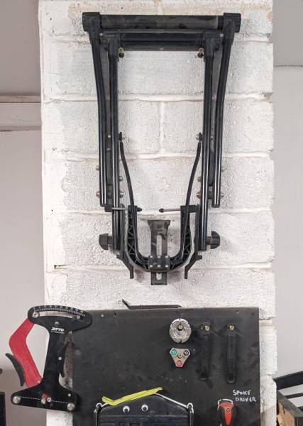 bicyclewheelstand.jpg
